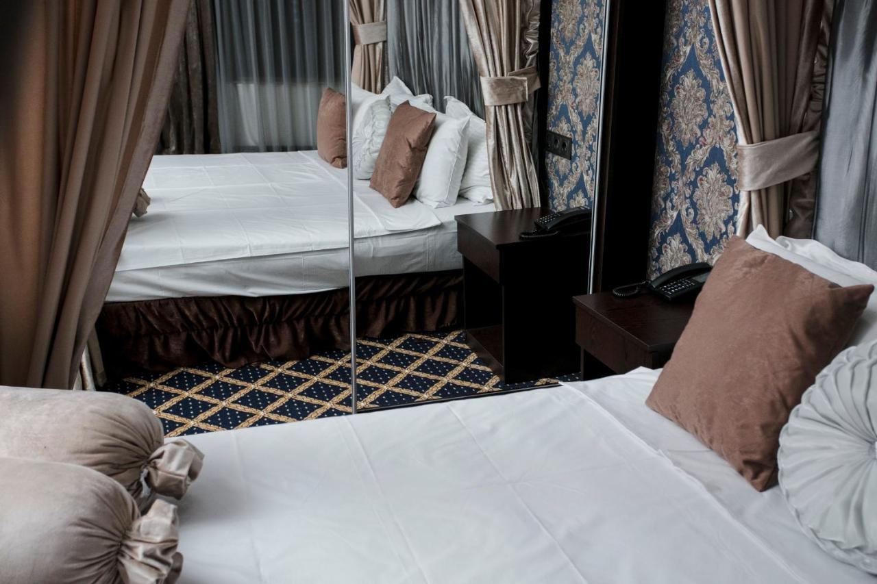 Corniche Hotel Baku Luaran gambar
