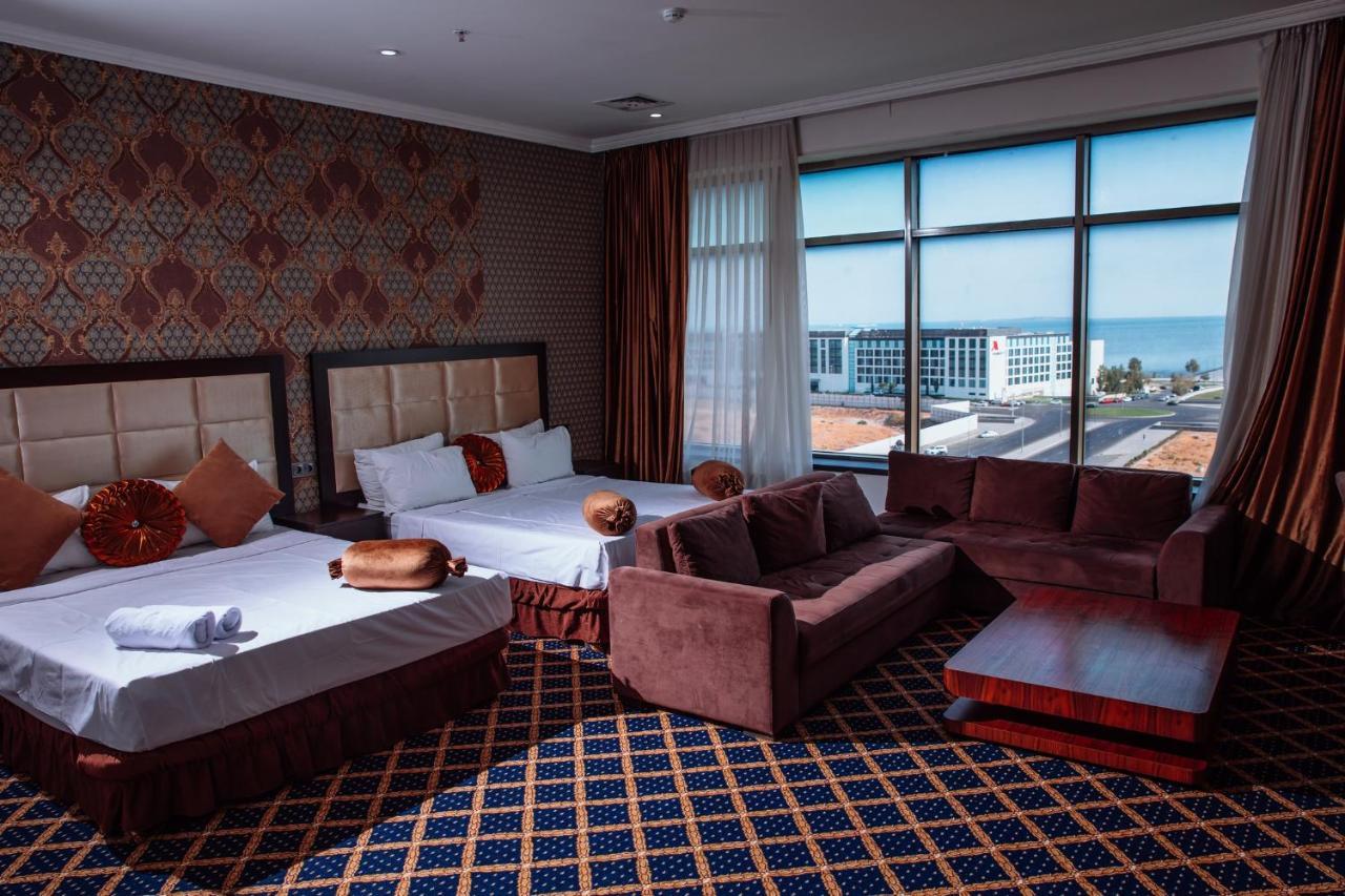 Corniche Hotel Baku Luaran gambar